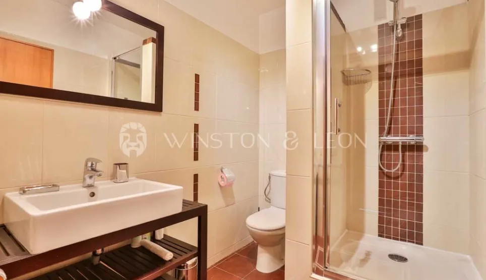 Bathroom 2