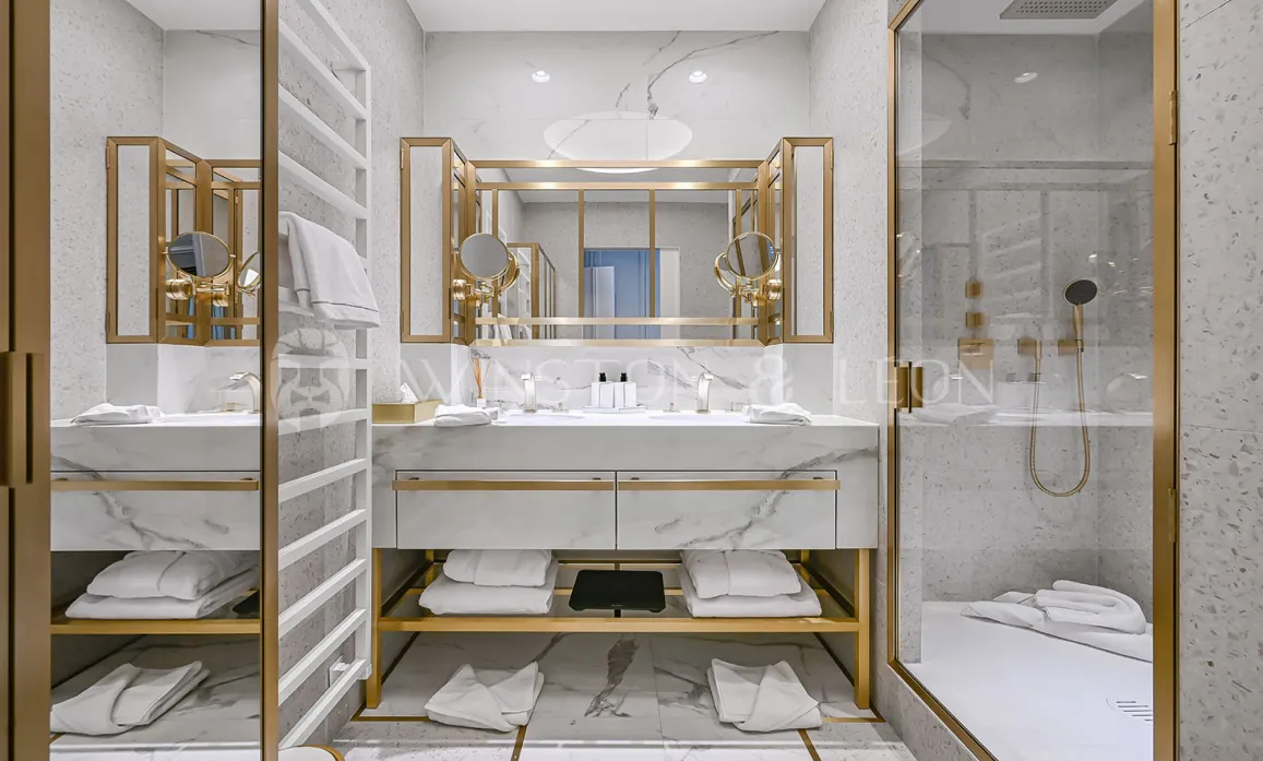 Bathroom 2
