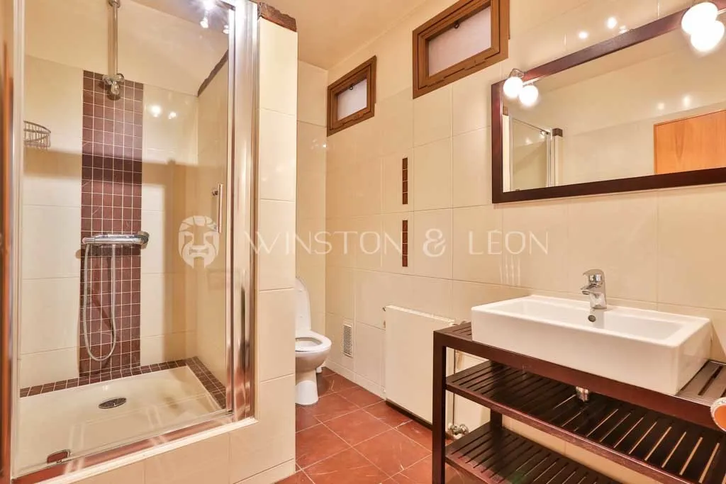 Bathroom 2